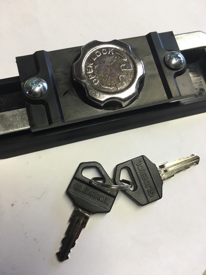 Henderson Inline Roller Shutter Lock 5 inch