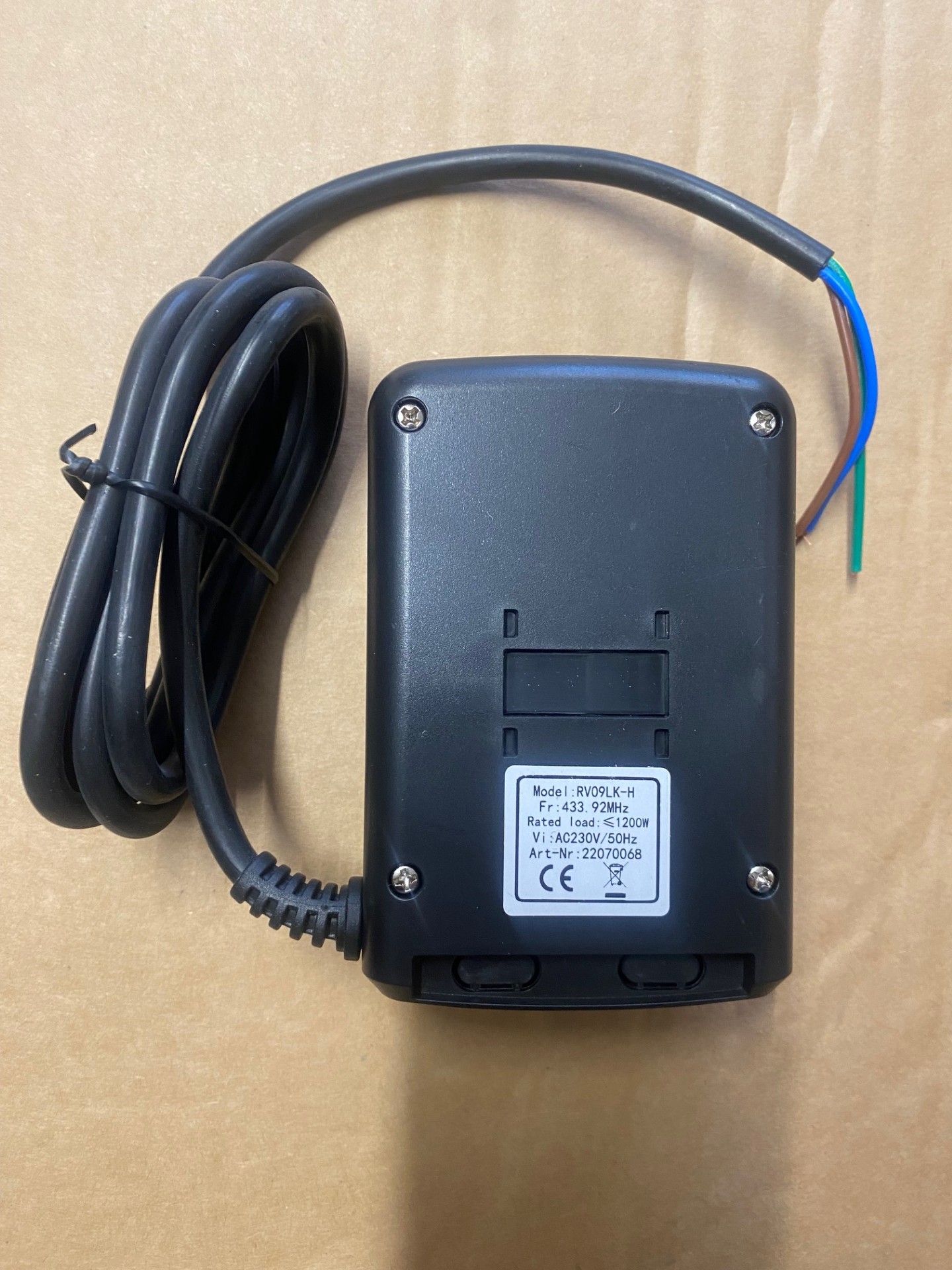 Link Controls Euro Receiver V2 Remote Control Unit & 2 Handsets